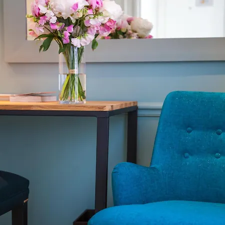 Le Clos Medicis פריז