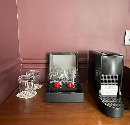 מלון Le Clos Medicis פריז