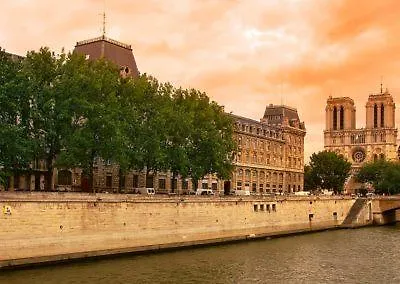 Le Clos Medicis Hotel Parigi