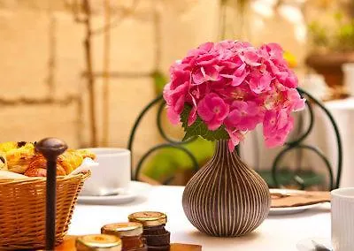 Le Clos Medicis Parigi