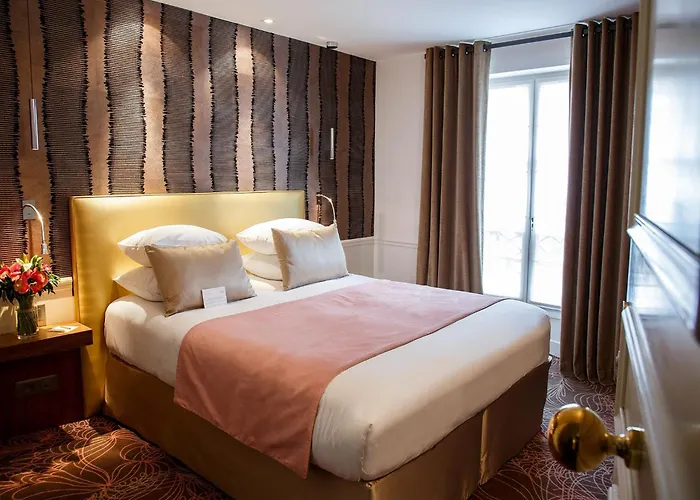 Le Clos Medicis Hotel