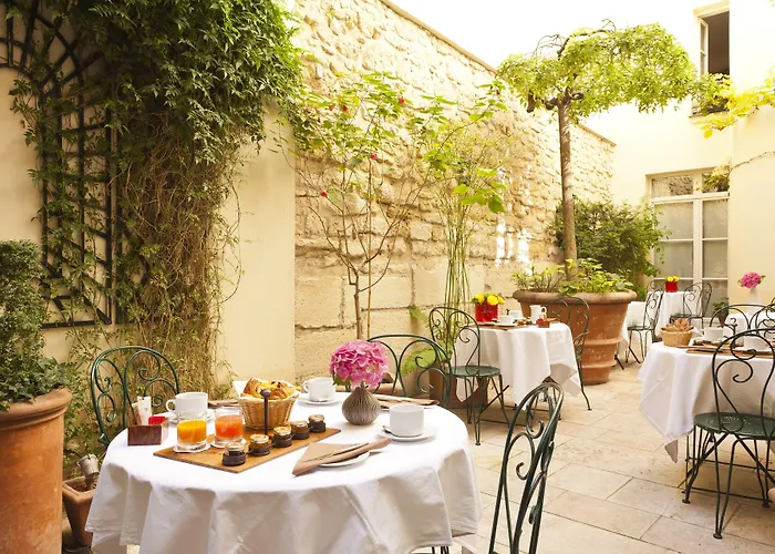 Hotel Le Clos Medicis