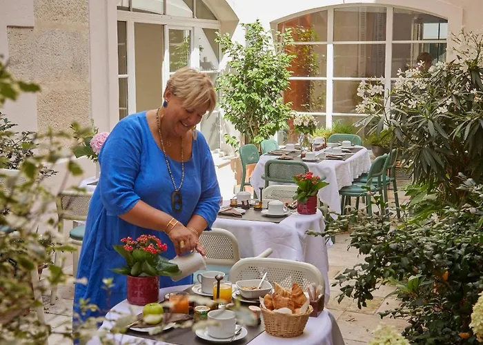 Hotel Le Clos Medicis Parigi