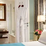 Hotel Le Clos Medicis