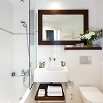 Le Clos Medicis Hotel