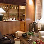 Le Clos Medicis 3* Paříž