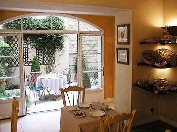 Le Clos Medicis Hotell 3*