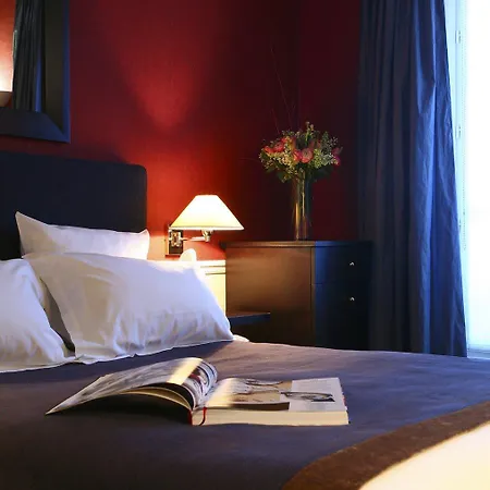 Le Clos Medicis Paris