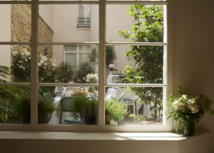Hotel Le Clos Medicis Parigi